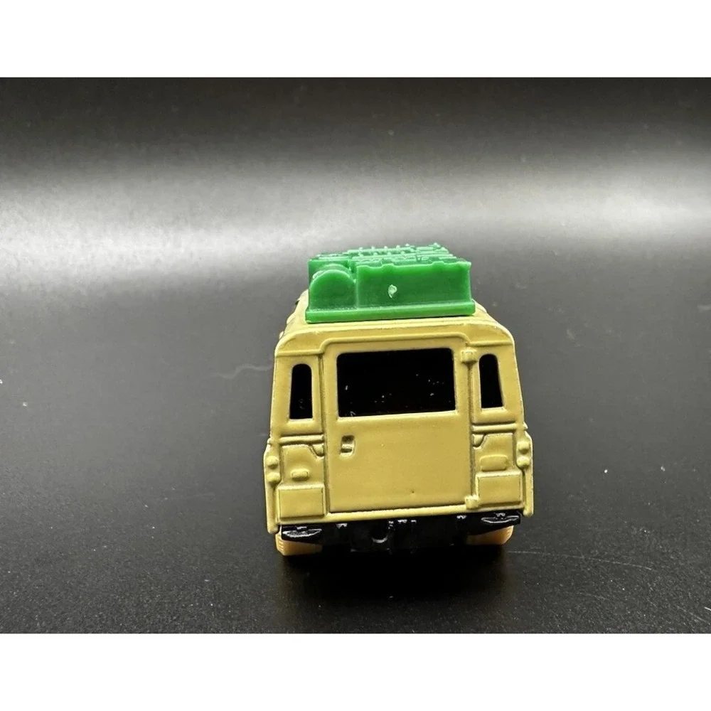 MATCHBOX Safari Unit 3 1965 LAND ROVER GEN II 2018 LOOSE Diecast Camouflage 1:64